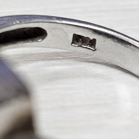 Ladies size 9 chocolate diamond ring. - Picture 4 of 5